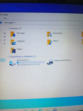 HP Pavilion dv6 3045es  Ordenador portátil