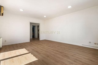 Piso en venta en Olesa de Montserrat