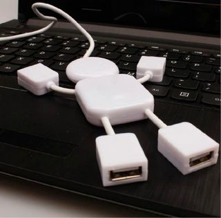 Hub USB 2.0 a forma di uomo