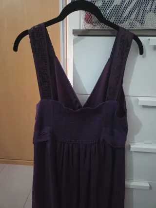 Vestido morado talla L con lentejuelas