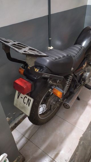 Yamaha SR 250 Special Negra