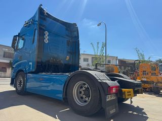 IVECO S-WAY 510 Cabeza Tractora