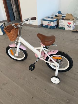 Bicicleta niña blanca y rosa