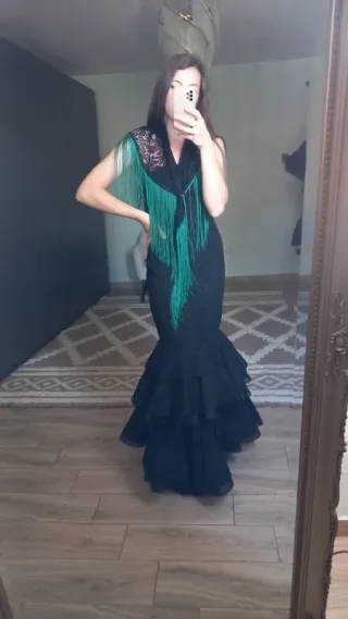 Traje Flamenca Negro y Verde