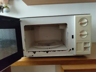 Microondas Moulinex FM1535