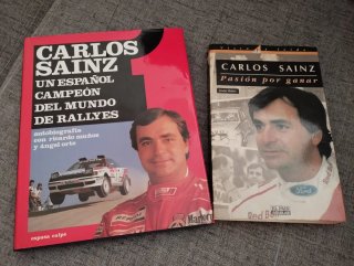 2 libros de Carlos Sainz.