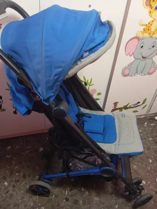 Silla de paseo Chicco azul y gris