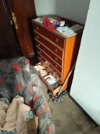 VINTAGE Y ANTIGÜEDADES