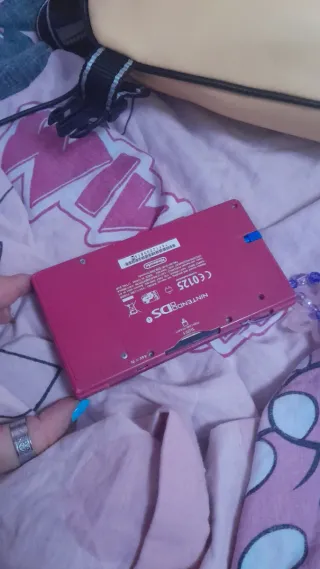 Nintendo DSi multicolor decorada