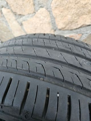 Neumático 225/45 R17 94Y XL (80%)