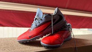 Botas de fútbol Nike Talla 40.5