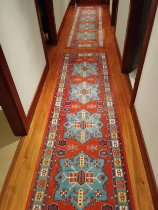 Alfombra de pasillo estilo persa