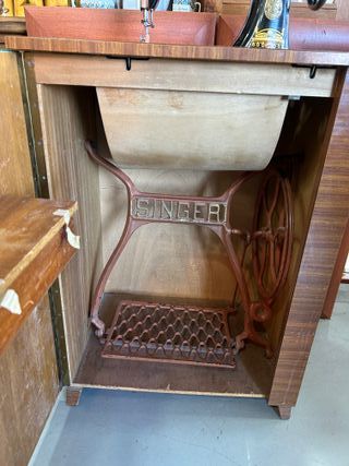 Máquina de coser SINGER Antigua Mod. 15 "Esfinge"