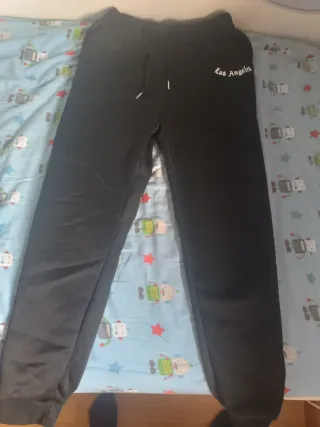 Pantaloni sportivi da uomo