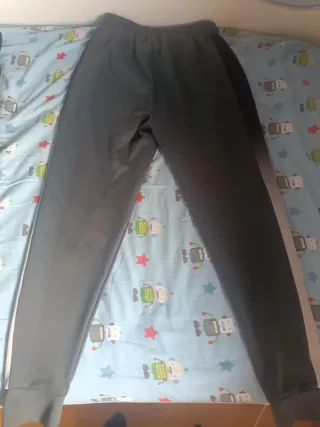 Pantaloni sportivi da uomo