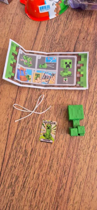 Kinder Joy Creeper Minecraft