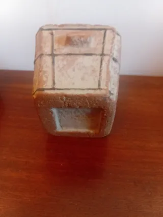 Antiguo hornillo de cerámica