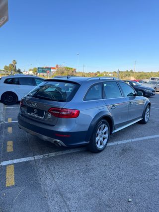 Audi A4 Allroad 2014