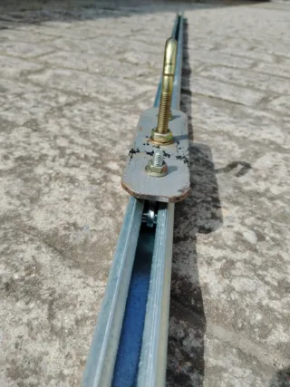 Polipasto pequeño con gancho