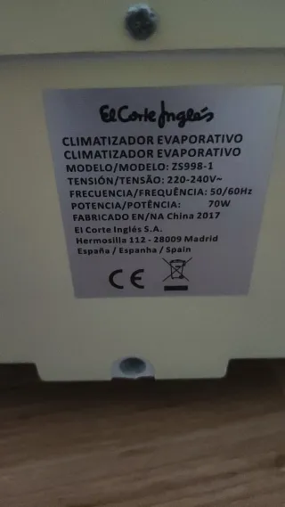 Climatizador Evaporativo Beige y Blanco