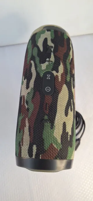 Altavoz Bluetooth JBL Camuflaje