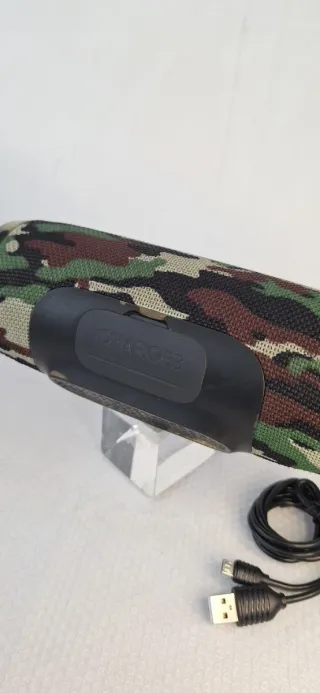 Altavoz Bluetooth JBL Camuflaje