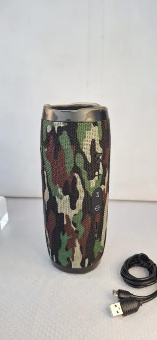Altavoz Bluetooth JBL Camuflaje