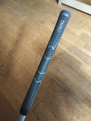 Híbrido 4 TaylorMade SLDR 21° Fujikura stiff fiex