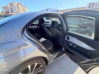 Mercedes-Benz Clase E 300e 2022