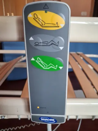 Cama Ortopédica Eléctrica Invacare
