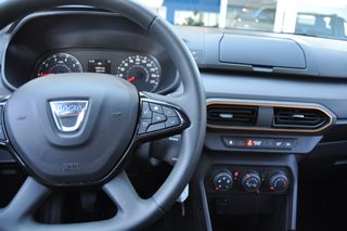 Dacia Sandero 2022