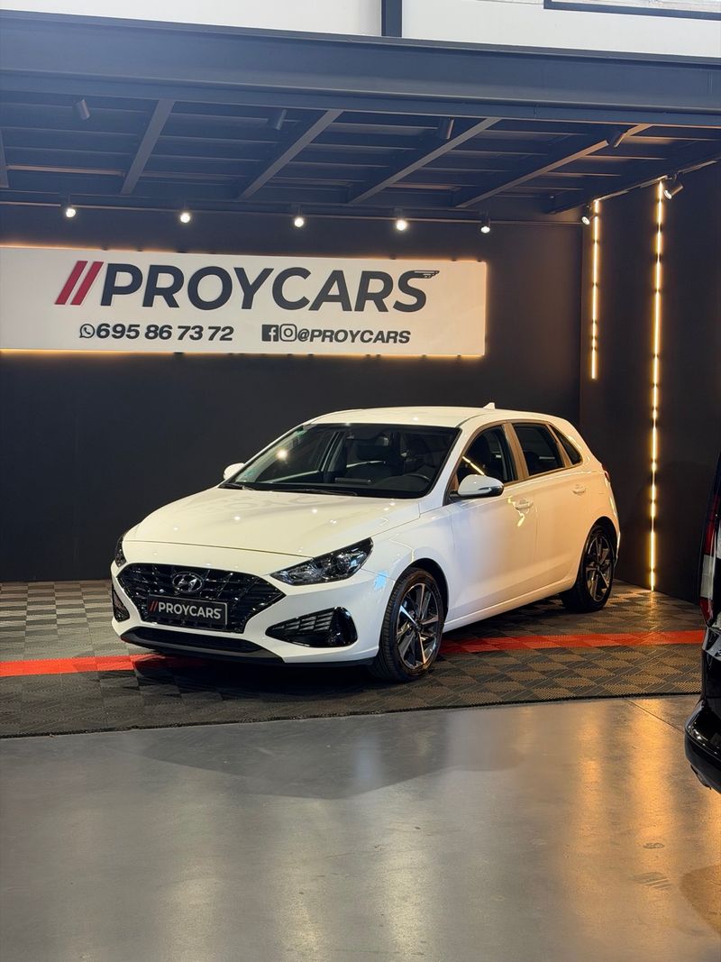 Hyundai i30 2024, foto 1
