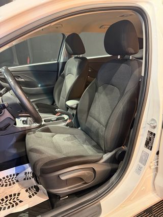 Hyundai i30 2024