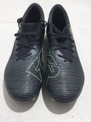 Botas de tacos de fútbol Puma Nuevas
