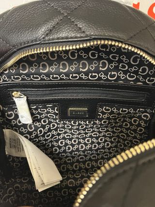 Zaino Guess trapuntato nero