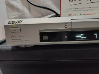 Reproductor DVD Sony DVP-S336 + 9 Películas