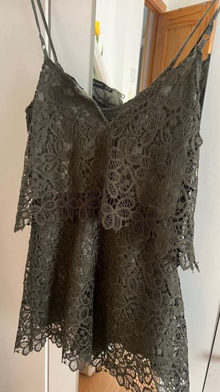 Mono Zara encaje floral