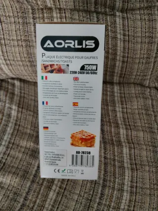 Sandwichera Eléctrica Aorlis 750W