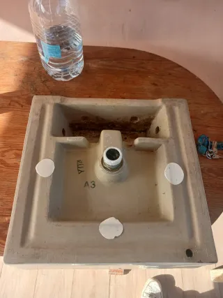 Lavabo de Porcelana Cuadrado - Diseño Moderno