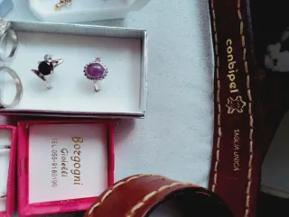 Lotto Gioielli Vari: Anelli, Orecchini, Bracciale