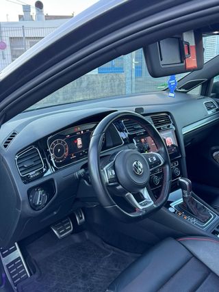 VW Golf 7.5 GTI performance