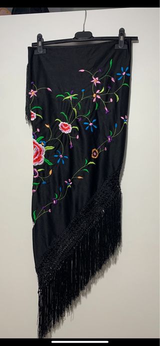 Mantoncillo Flamenco Bordado