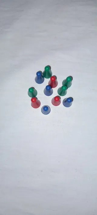 Caja de juegos Larios Amarillo