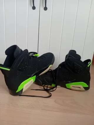 Jordan Retro 6 Negro/Verde talla 42,5