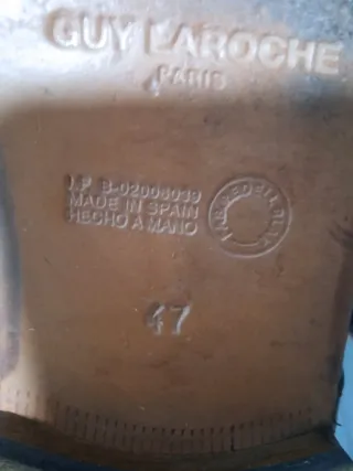 Zapatos Guy Laroche Negros