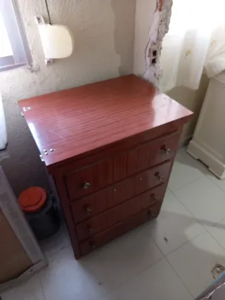 Mueble para máquina de coser eléctrica