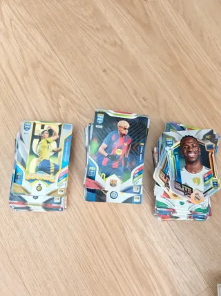 Álbum Panini FIFA 365 Adrenalyn XL
