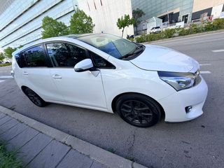 Toyota Verso 2016