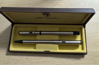 Juego Bolígrafo y Pluma Forever