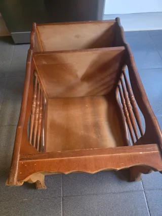 Mesita auxiliar vintage de madera